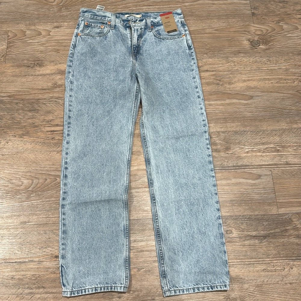 Levi’s LOW PRO 🌟